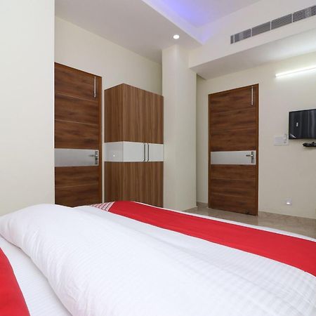 Hotel O The Grand Palace Ghaziabad Eksteriør bilde